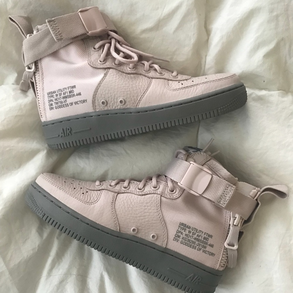 Brand new Nike Air Force 1 dusty pink